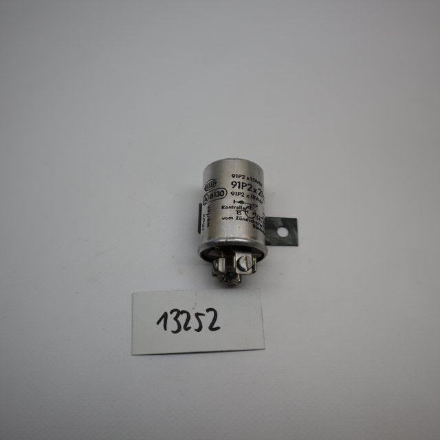 Hella Blinkerrelais 91P2*21cp 18w 6v NEU NOS