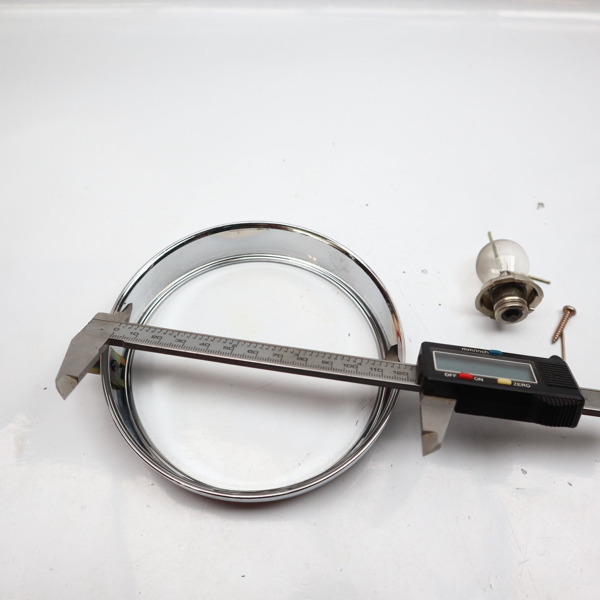 Scheinwerferring 120mm NOS