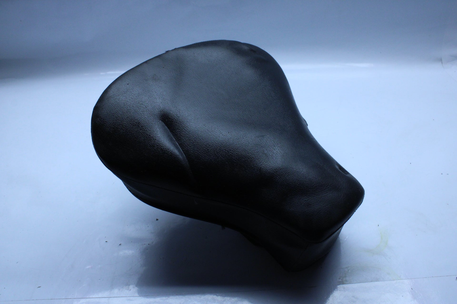 PIAGGIO VESPA V 50 SITZ SATTEL